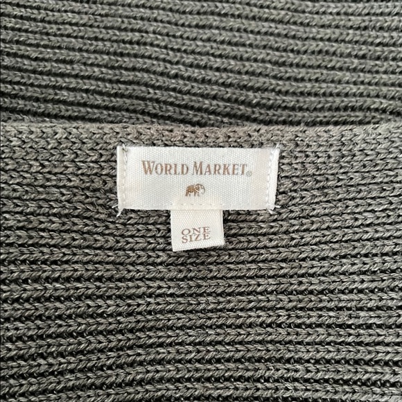 Olive Green Women's Sweater - Picture 3 of 4